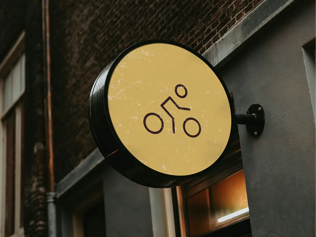 Ride & Roast signage